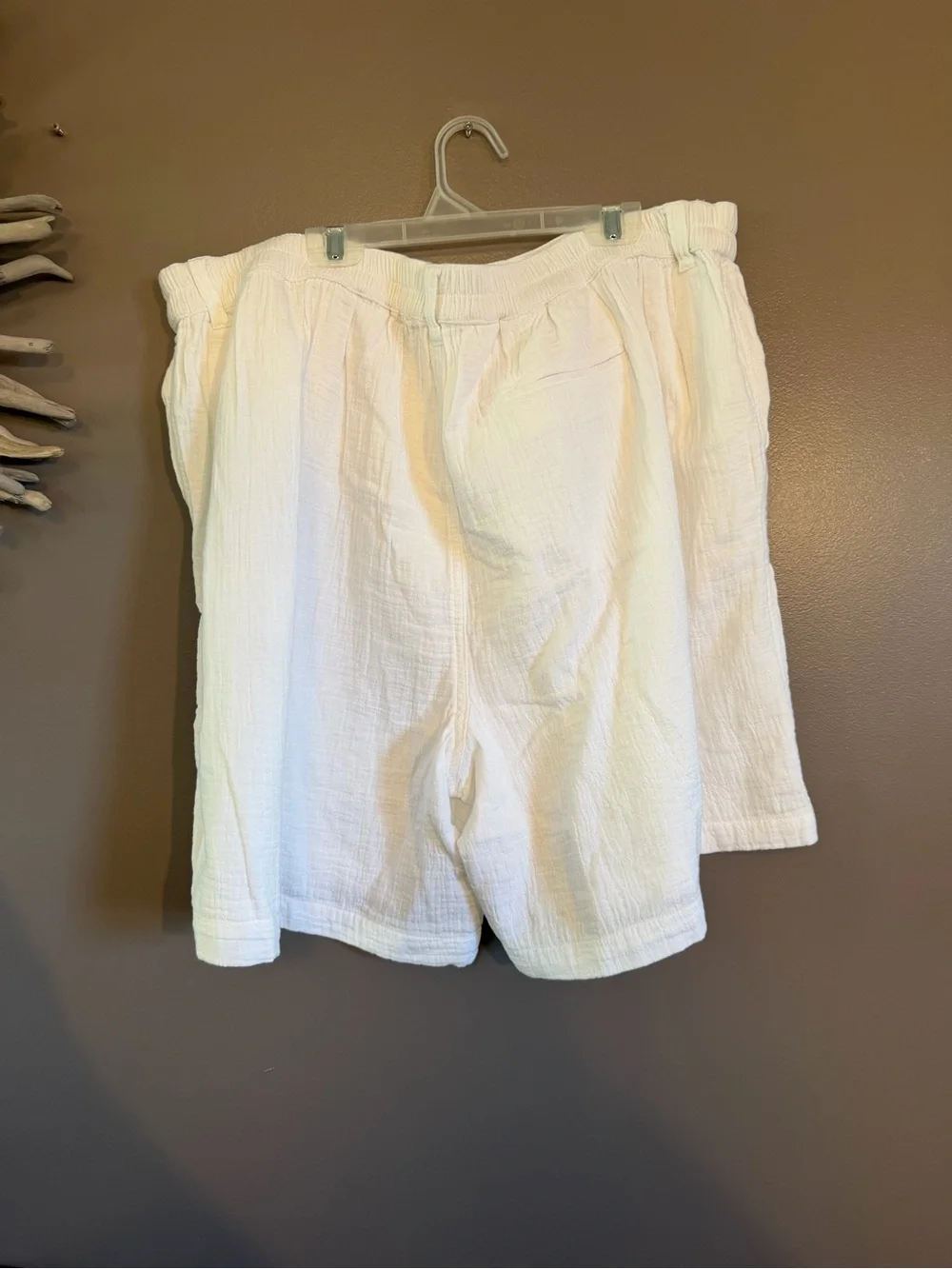 Aerie Gauzy White Town Shorts